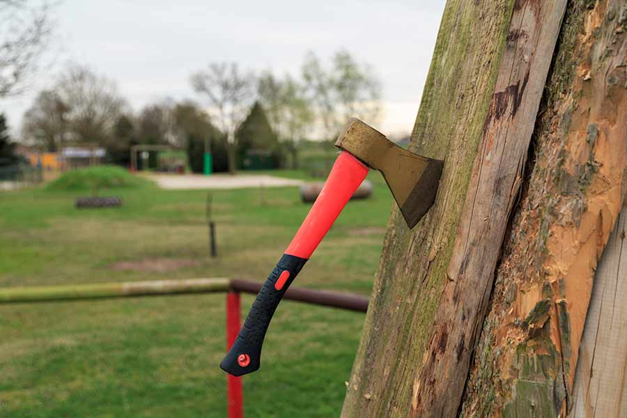 Axtwerfen im Rahmen der Highland Games